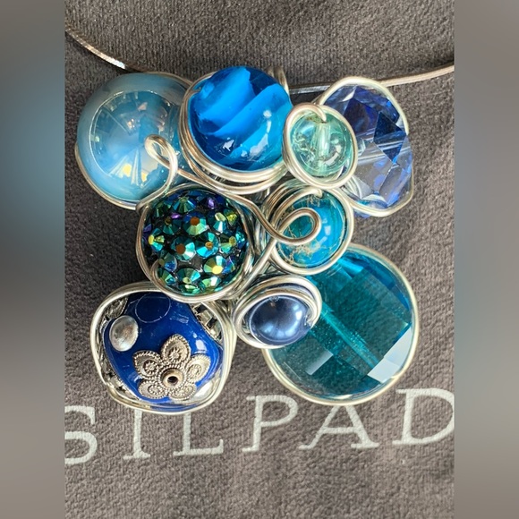 925 sterling silver pendant and necklace with multiple blue gems - Picture 3 of 9